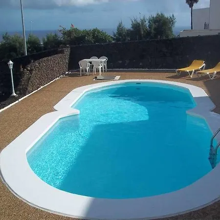 Ylaiza * La Asomada (Lanzarote)